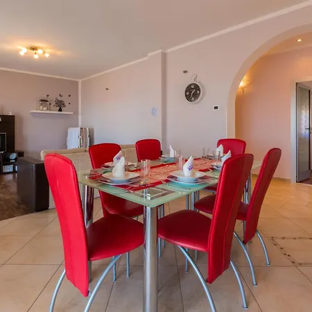 Vukic Apartment