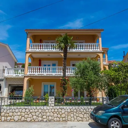 Vukic * Crikvenica